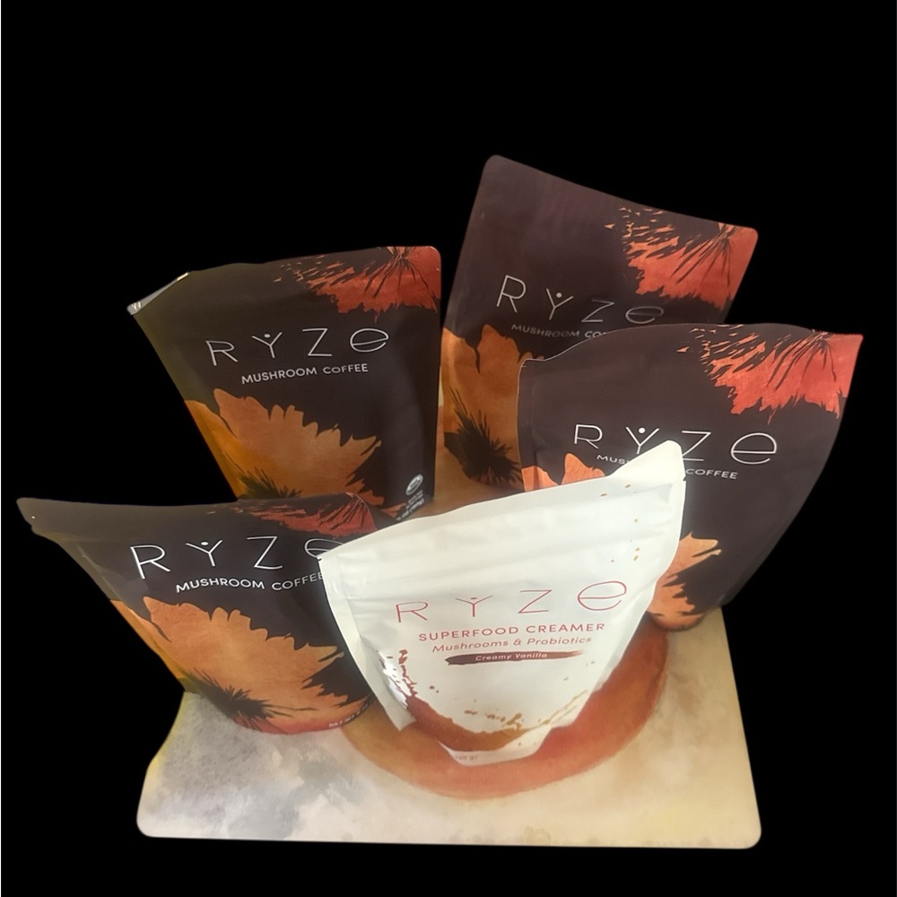 4 New  Ryze coffee bags and one Creamer  (each 6.35 oz) - Picture 11 of 11